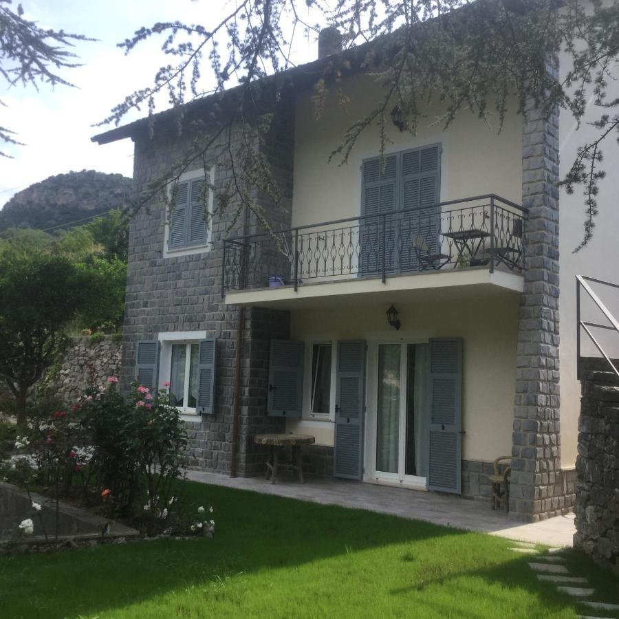 Castelli In Aria Bed & Breakfast Finale Ligure Dış mekan fotoğraf